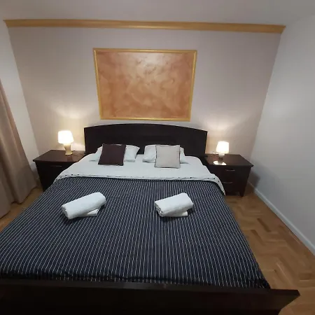 Target Apartment *